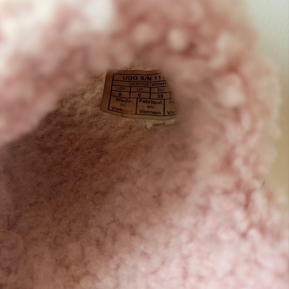 UGG Women's Pink Platform Slippers - Picture 11 of 11